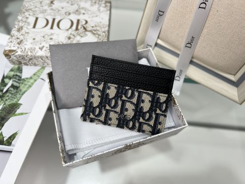 dior サドル バッグスーパーコピー 財布 カードケース パスケース 定期入れ カード入れ 花柄  2ESCH135YSE-H03E メンズ ブラック