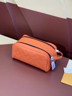 ヴィトン バッグ 色移り激安通販 型番M82576 洗濯バッグ 旅行用 トラベルポーチ 便利 オレンジ色