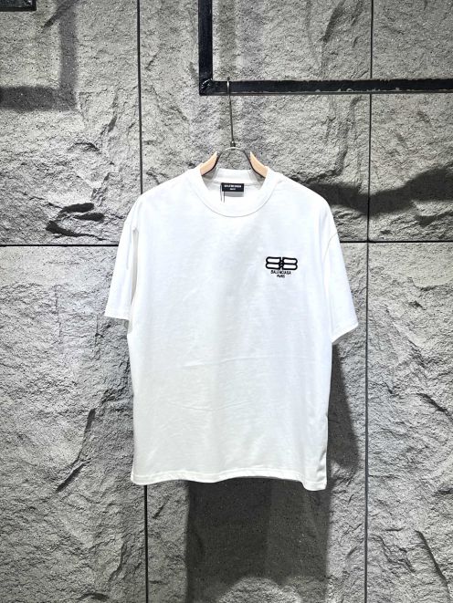 2024年の定番人気 バレンシアガtシャツcrew偽物 純綿 トップス 半袖 ロゴ刺繍 simple 人気服 ホワイト