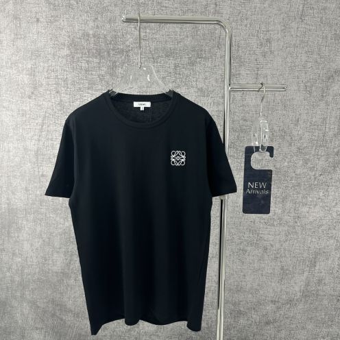 ロエベtシャツ メンズコピー 100％綿 ドライな肌触り トップス 半袖 胸にロゴ刺繡 夏服 丸首 シンプル ブラック