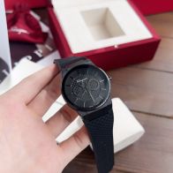 メンズ 腕時計 フェラガモ偽物 防水 ビジネス ウォッチ 文字盤 人気品 メンズ カップス うで時計 超薄い レザーバンド ブラック