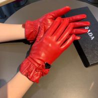 ドライな肌触り テ手袋 無地コピー 高級品 グローブ レザー 防風 品質保証 女性用 レッド