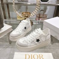 dior スニーカー チャームコピー ランニング 軽量 爆買いできる品質保証 運動 厚い底 レディース ホワイト