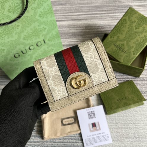 gucci 長 財布コピー コード621887 二つ折り財布 小銭入れ 花柄 牛革 高級感溢れる レディース ベージュ色