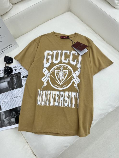 最新の2024年 gucci 半袖偽物 柔らかい トップス Tシャツ 純綿 プリント シンプル 丸首 イエロー