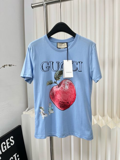 gucci t シャツ ディズニースーパーコピートップス 綿100％ リンゴプリント 半袖 シンプル 人気 柔らかい ブルー