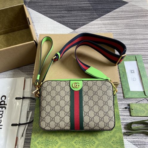 gucci ショルダー バッグ激安通販 斜め掛けバッグ 型番699439 品質保証 花柄 Ophidiaシリーズ レディース グリーン