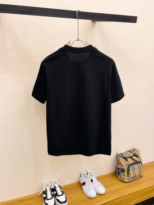 人気新品 prada ティー シャツスーパーコピー Tシャツ トップス 純綿 半袖 柔らかい ブラック