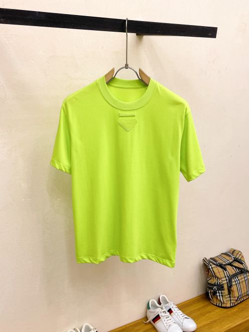 限定の人気アイテム prada 3 枚 パック t シャツスーパーコピー 半袖 柔らかい トップス 純綿 グリーン