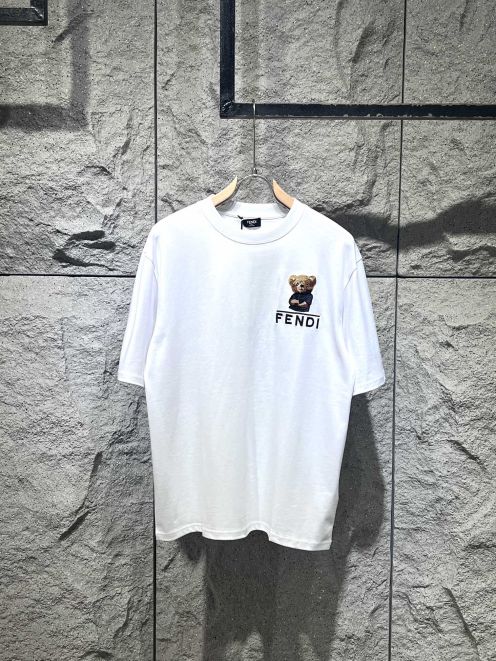 大販売 HOT‼ fendi メンズ t シャツコピー 半袖 トップス 純綿 熊プリント 人気 ホワイト