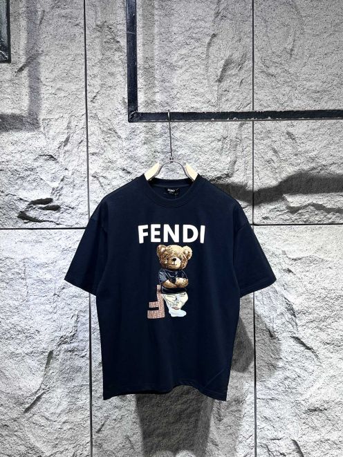 fendi t シャツ レディーススーパーコピー 半袖 トップス 純綿 熊プリント 人気商品 可愛い ブラック