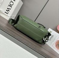 loewe かご バッグ偽物 型番262243 斜め掛けバッグ 牛革 シンプル 多様性 人気販売 グリーン