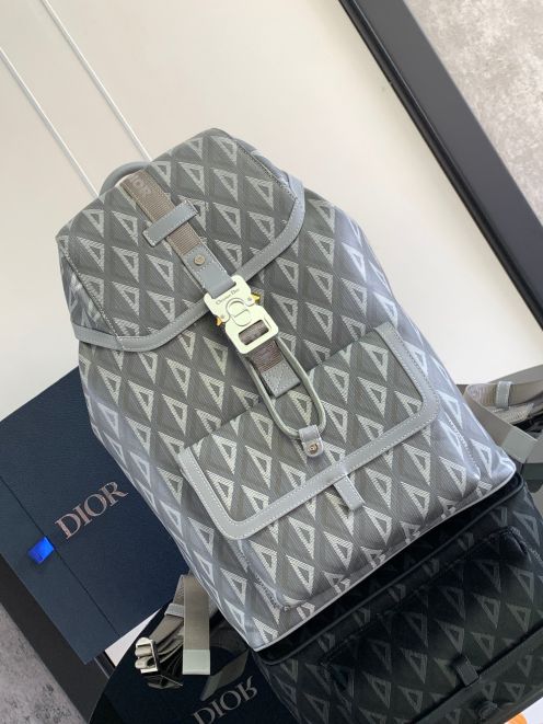 dior カバン偽物 1ESBA021CDP リュックサック 大容量 旅行 花柄 シンプル レザー 肩掛け グレイ