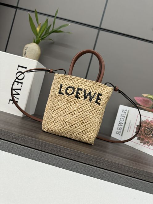 loewe ショルダー バッグ激安通販 ハンドバッグ 草編み 斜め掛け 革ハンド ロゴプリント 101132 ブラウン