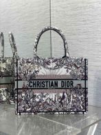 dior リュック レディコピー 優雅 ロゴ刺繍 ハンドバッグ トート 大容量 プリント グレイ