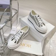 期間限定品 dior スニーカー メンズコピー シューズ 日常 カンバス あるきやすい 痛くない シンプル ホワイト