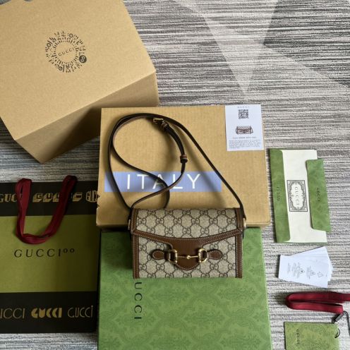 gucci ショルダー バッグ 人気偽物 ミニサイズ 花柄 斜め掛けバッグ 通勤 レザー 牛革 699296 ブラウン