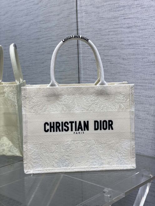 dior バック偽物 ロゴ刺繍 ハンドバッグ 斜め掛けバッグ 大容量 シンプル 可愛い レディ ホワイト