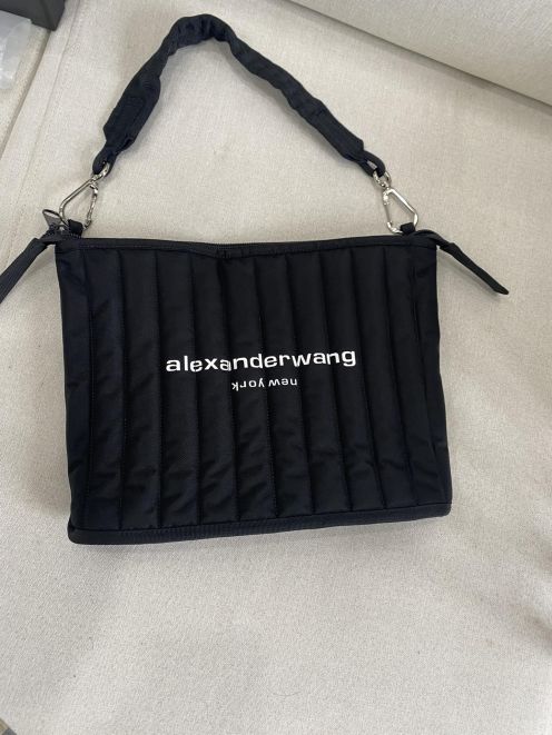 alexander wang カバン激安通販 ハンドバッグ レザー 大容量 柔軟 持ち運びやすい ブラック