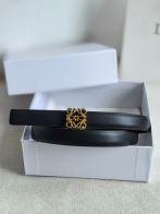 2026新作 ロエベ レザーベルト スーパーコピー 高再現度 本革使用 正確な刻印 高級感仕上げ 精密ディテール 専用ケース付属 安心サイト 数量限定入荷