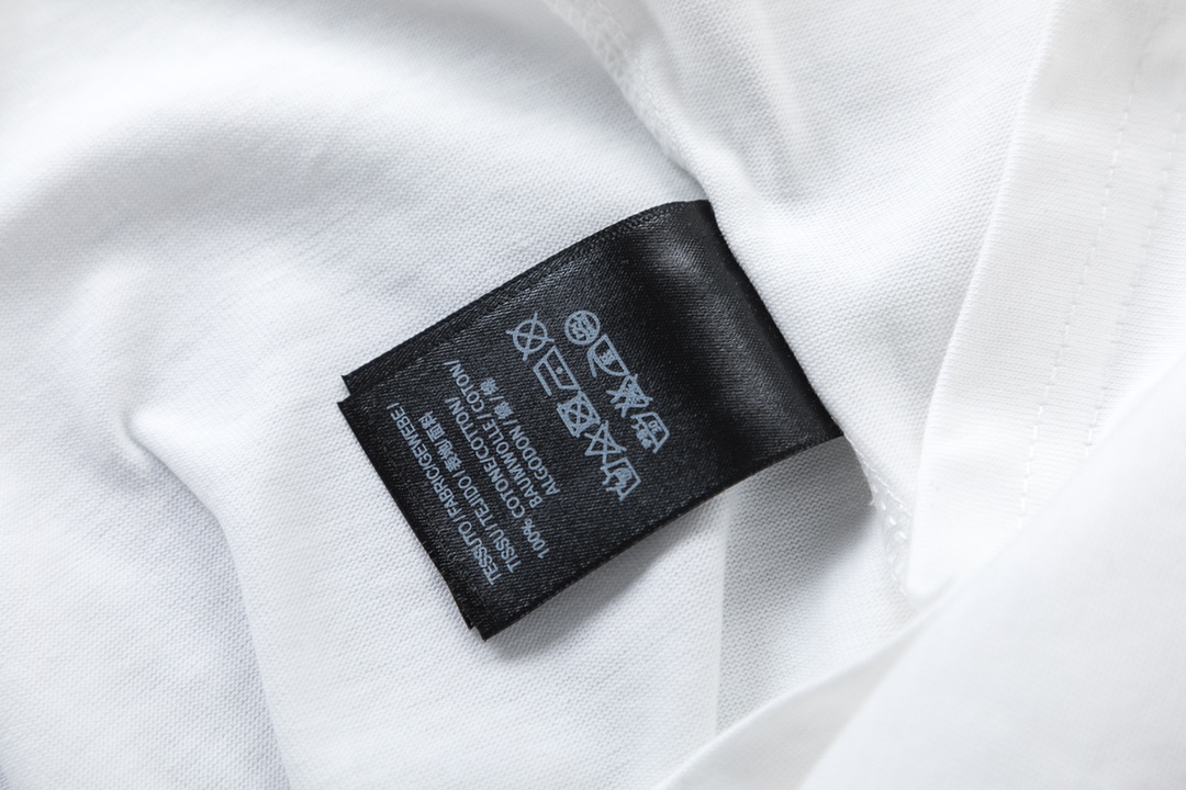 期間限定品 バレンシアガtシャツ サイズ感コピー 純綿 芸術のハートがプリントする トップス 半袖 シンプル ホワイト_10