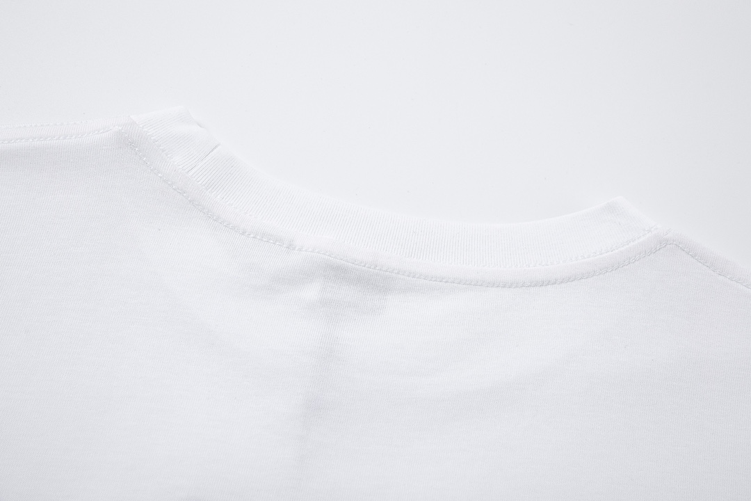 期間限定品 バレンシアガtシャツ サイズ感コピー 純綿 芸術のハートがプリントする トップス 半袖 シンプル ホワイト_12