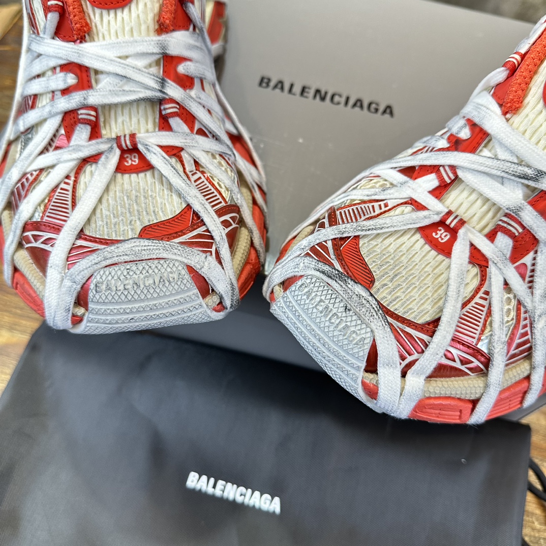 人気流行品 balenciaga スニーカー レディース偽物 運動 ランニング スポーツシューズ 厚底 シンプル レッド_6