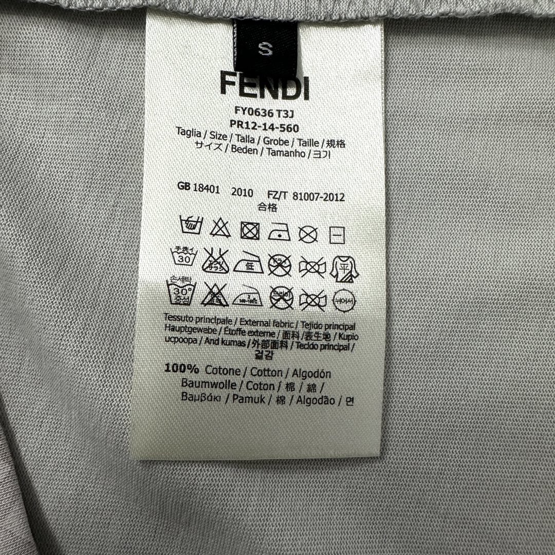 セール開催中 fendi キッズ t シャツ偽物 純綿 トップス Tシャツ ゆったり 半袖 夏 シンプル グレイ_9