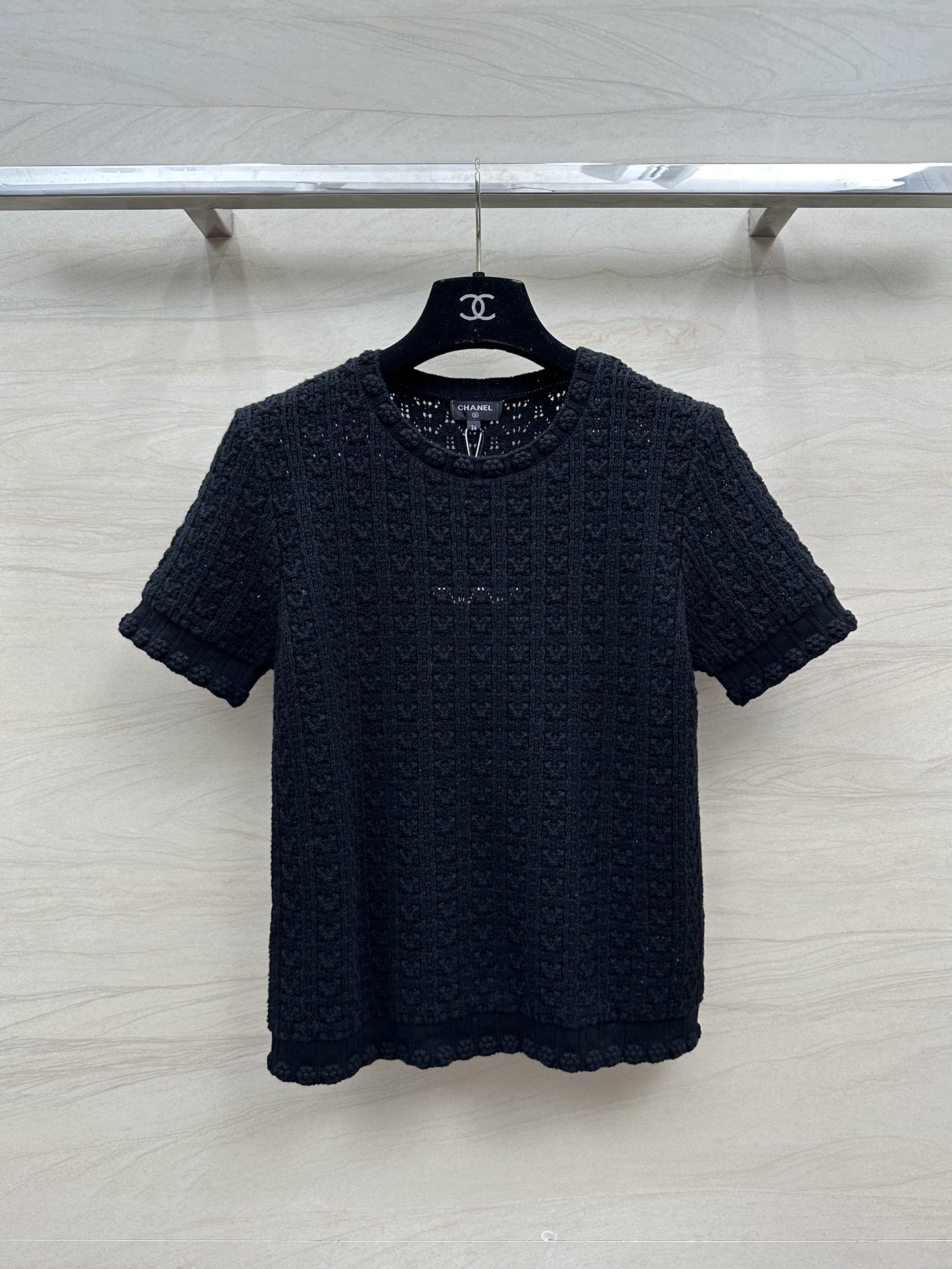 シャネル t シャツ偽物 心地よい着用感 純綿 トップス 半袖 シンプル 高級感 品質保証 ブラック_1