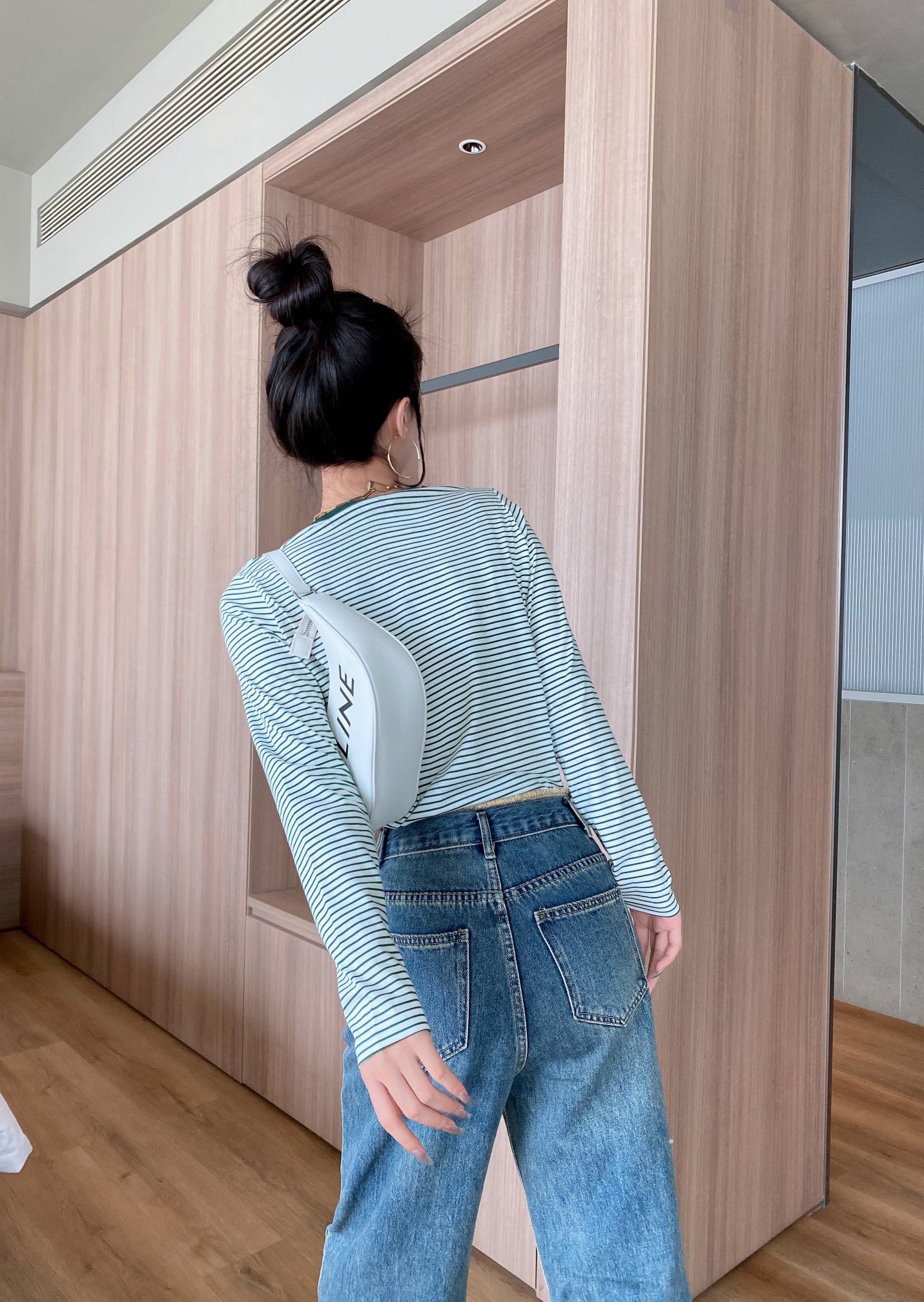セリーヌのtシャツ偽物 シンプル 純綿 長袖トップス ログｔ 品質保証 高級感溢れる 縞模様 グリーン_8