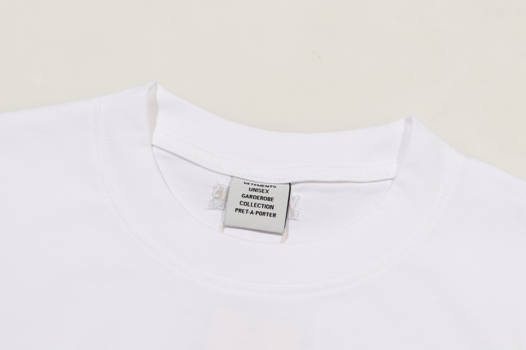 今季のおすすめ ヴェトモン tシャツ レディース偽物 ロゴプリント 短袖 トップス 柔らかい 純綿 シンプル ホワイト_3