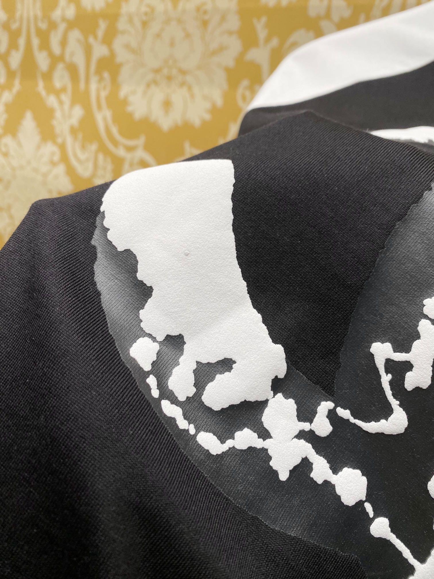 人気新作アイテム chanel の t シャツ偽物 純綿 トップス 半袖 ゆったり 柔らかい ロゴプリント ブラック_4