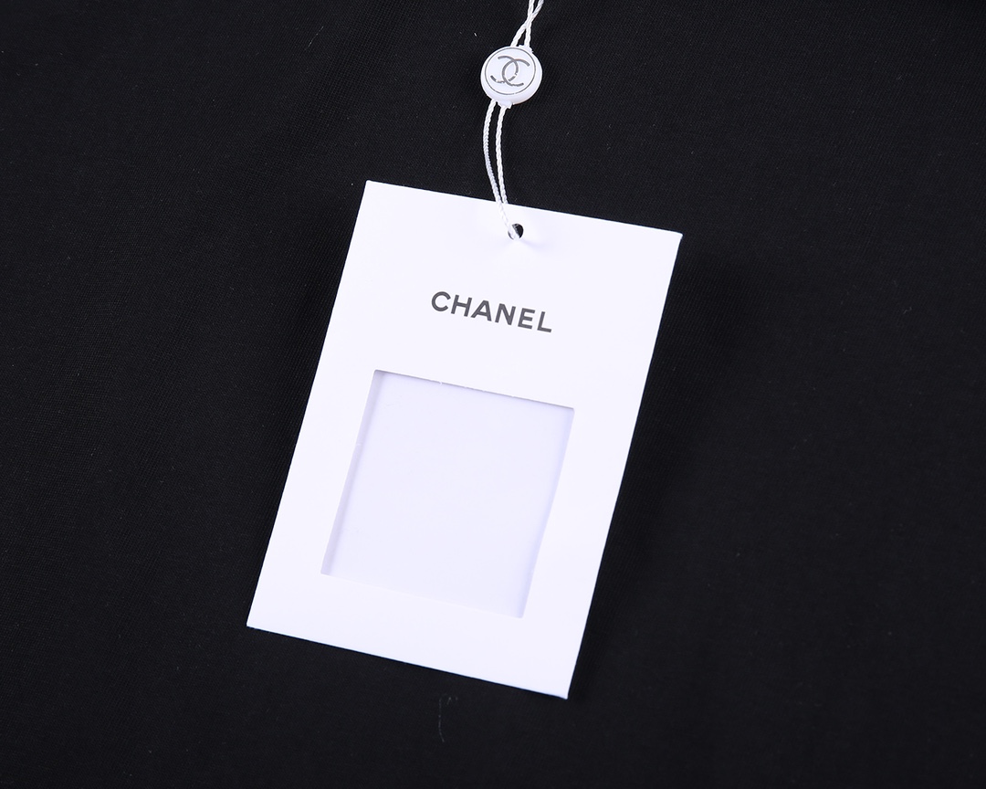 今季のおすすめ chanel メンズ t シャツコピー 純綿 柔らかい トップス 短袖 文字ロゴ プリント ブラック_9
