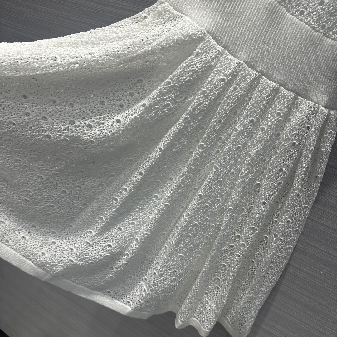シャネル スカートコピー ワンピース 春夏新品 レディース 可愛い 無袖 ファッション 高級感 2色可選 ホワイト_7