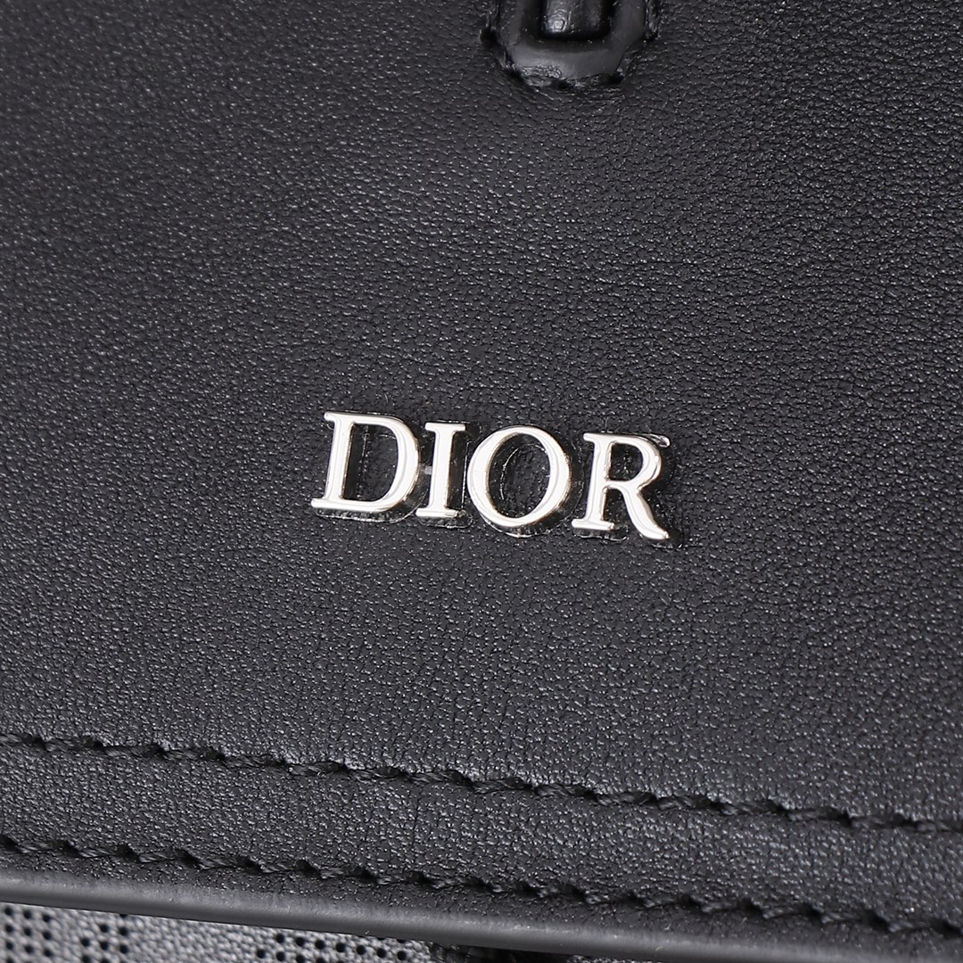 最新到着‼ dior ブック トートスーパーコピー バックバッグ 型番1MOBA062YPN 牛革 レザー メンズ ブラック_5