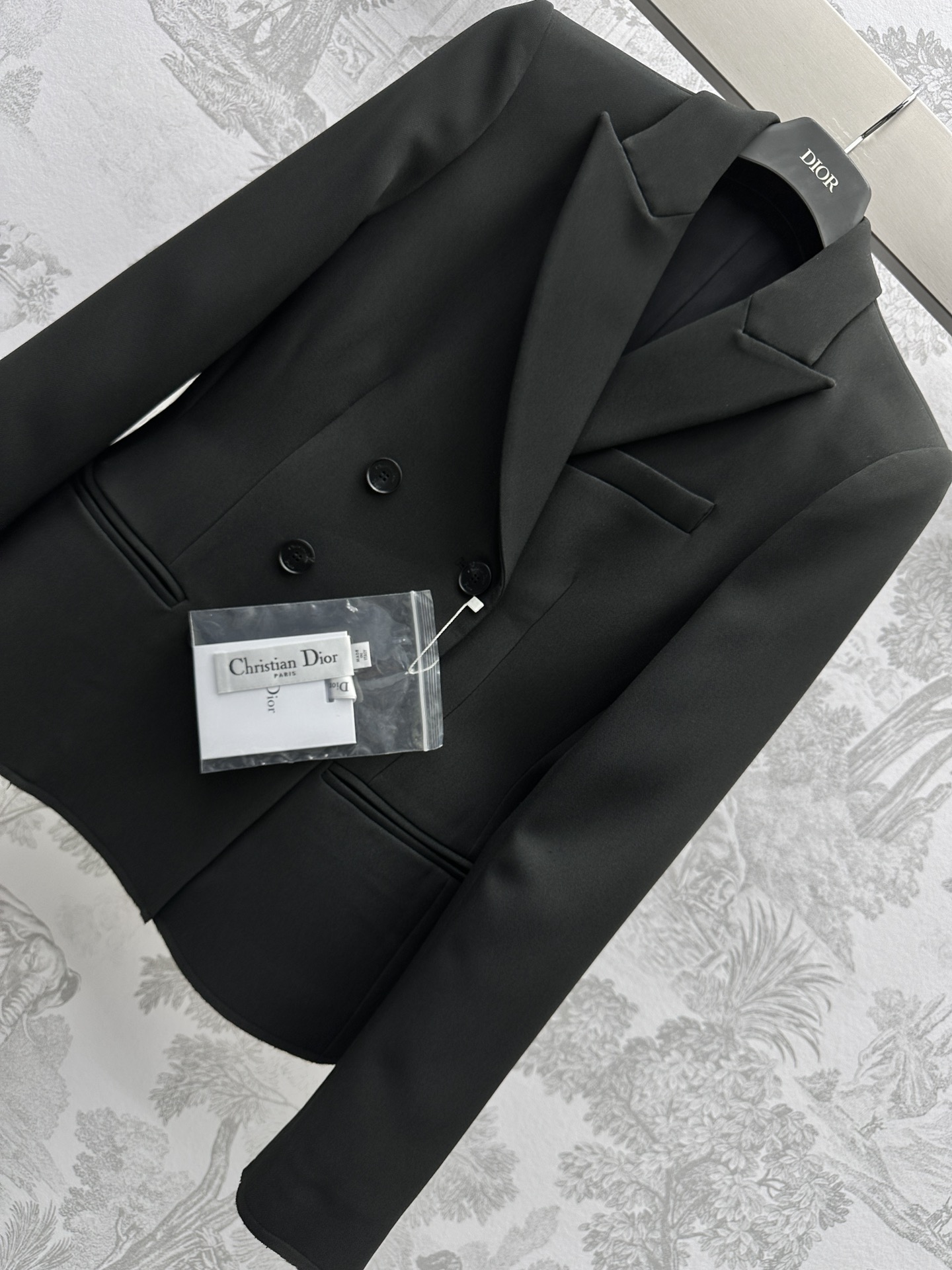 ディオールジャケットコピー スーツ トップス 柔らかい 高級感 日常服 ビジネス 通勤 ハンサム ブラック_2