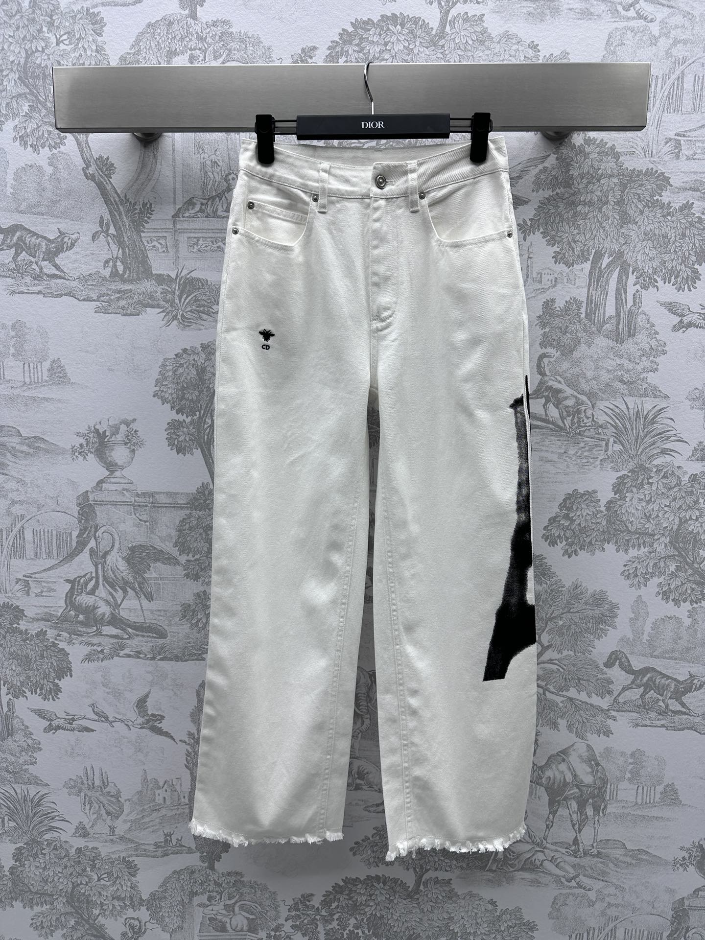 ディオールズボンスーパーコピー デニム素材 シンプル ズボン ゆったり 筒形パンツ ファッション ホワイト_1
