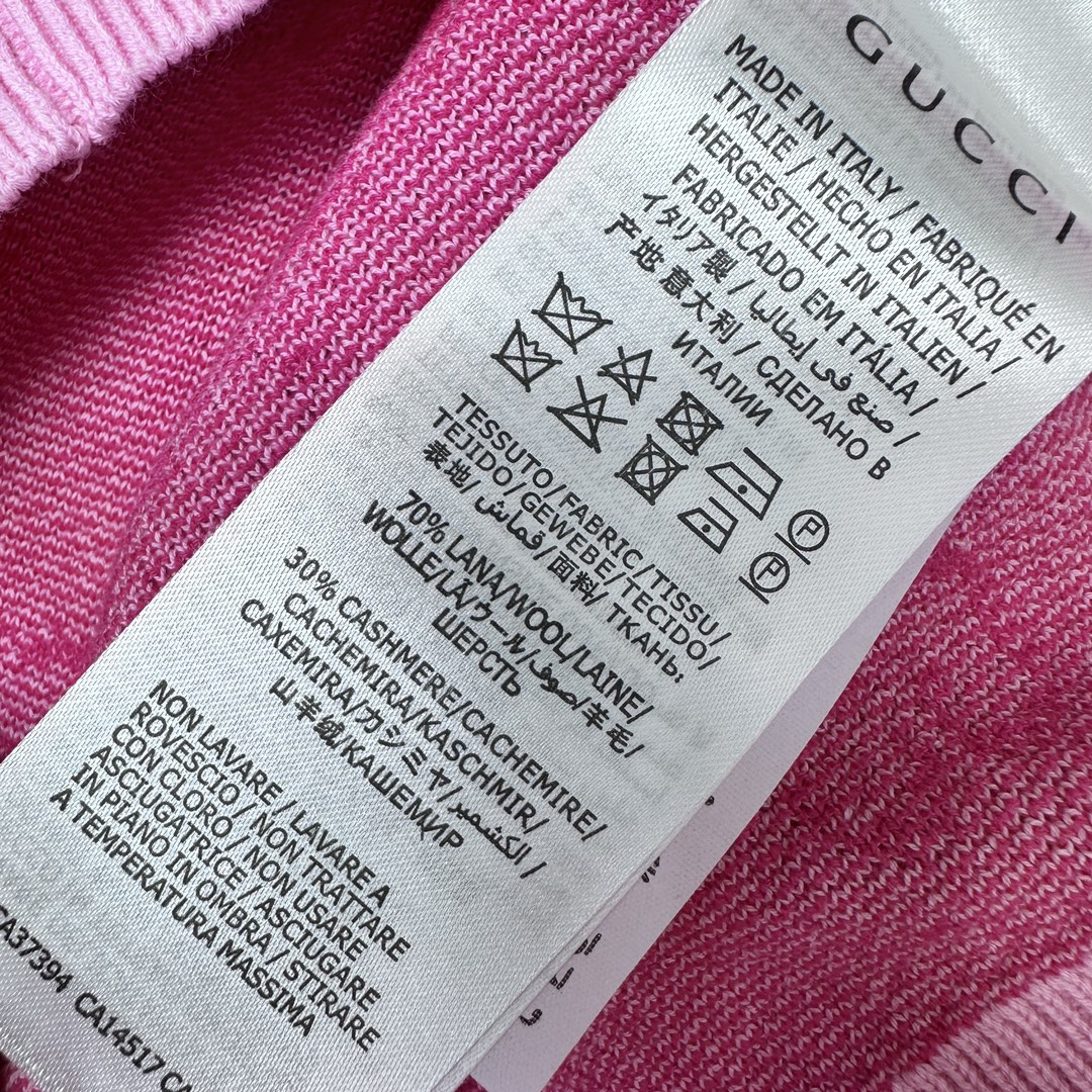 華やかな雰囲気 グッチセーター偽物 ニット素材 襟付き トップス 半袖 柔らかい 目立ち 花柄 ファッション感 ピンク_7