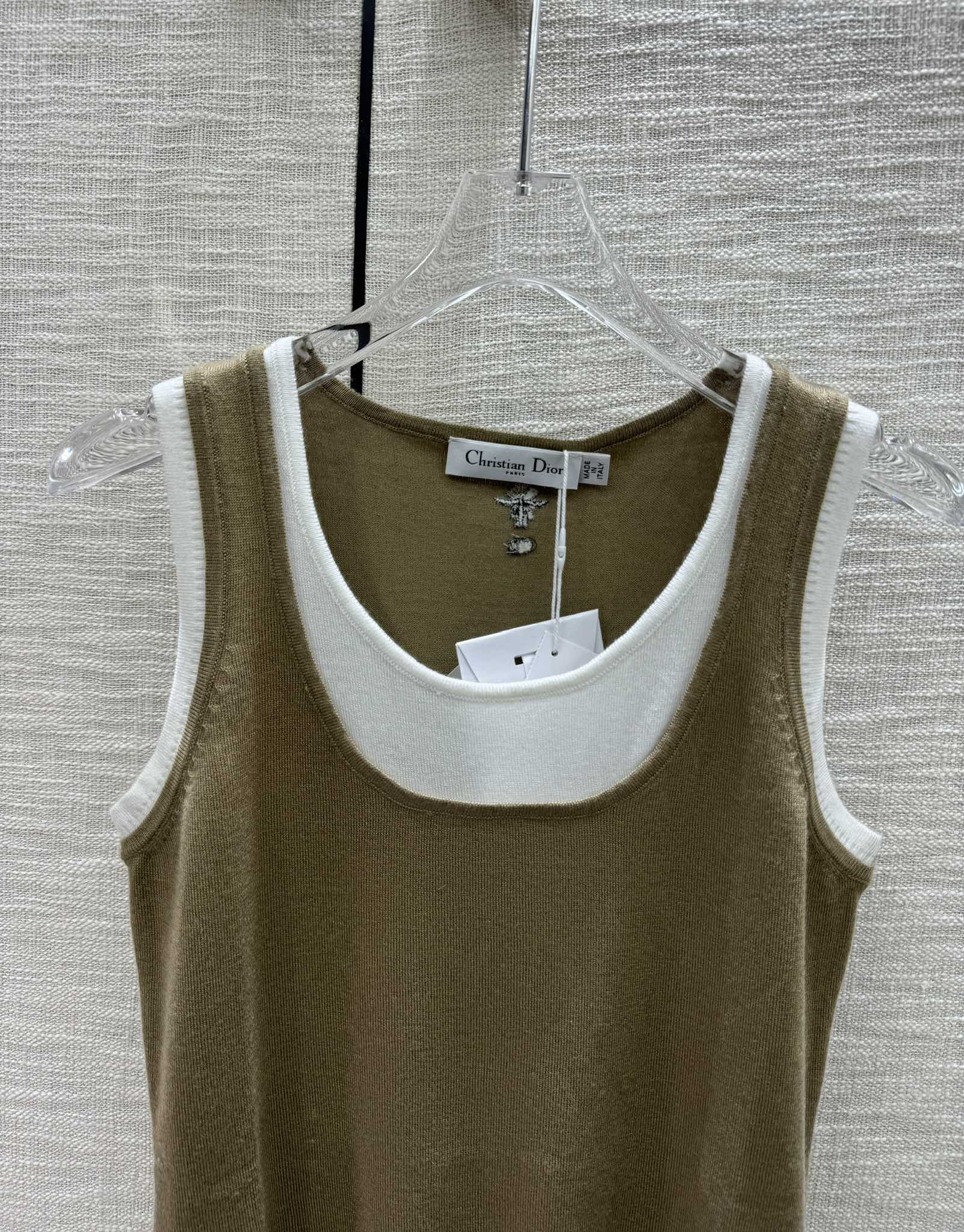 爽やか夏服 レディース ディオールtシャツ偽物 キャミソール ジレー トップス シンプル 型番A706B340C 日常 グリーン_3