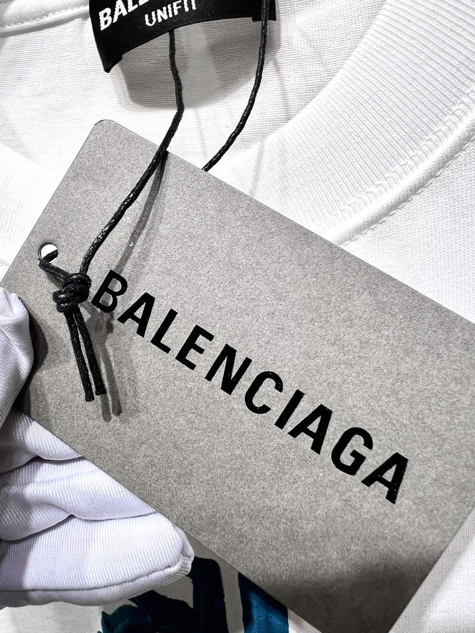バレンシアガトップスコピー 大人気でお買い得なトップス 個性的Tシャツ 純綿 品質保証 柔らかい ホワイト_5