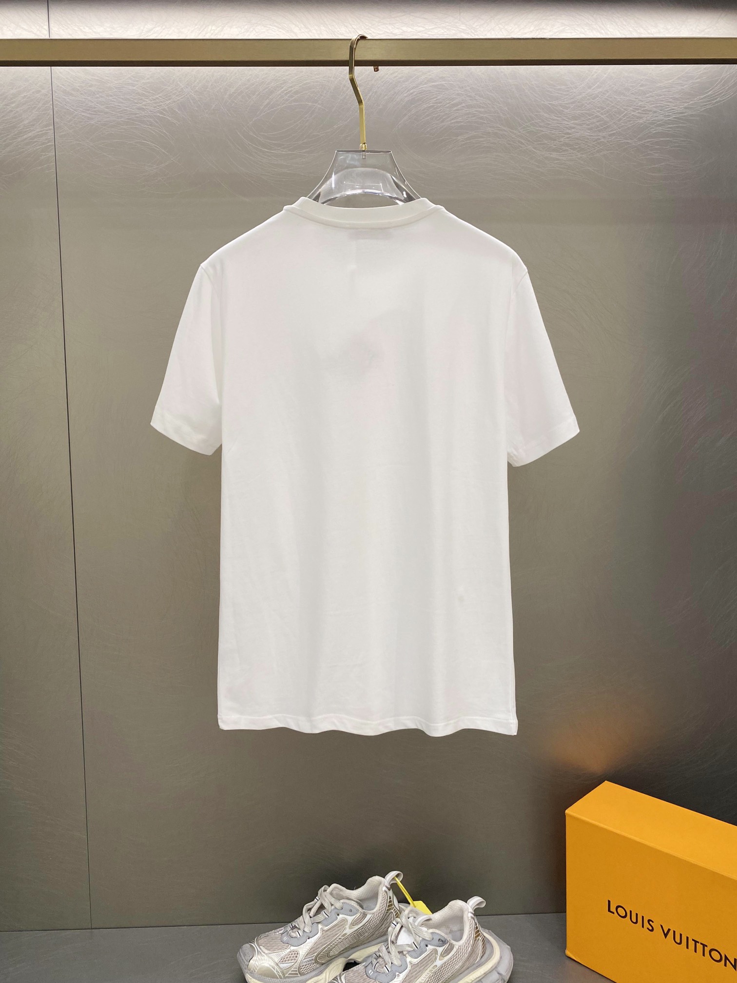 最新到着‼ロエベ tシャツ キッズスーパーコピー カラフルの刺繍 シンプル 純綿 半袖トップス ファッションロゴ 最新品 ホワイト_8