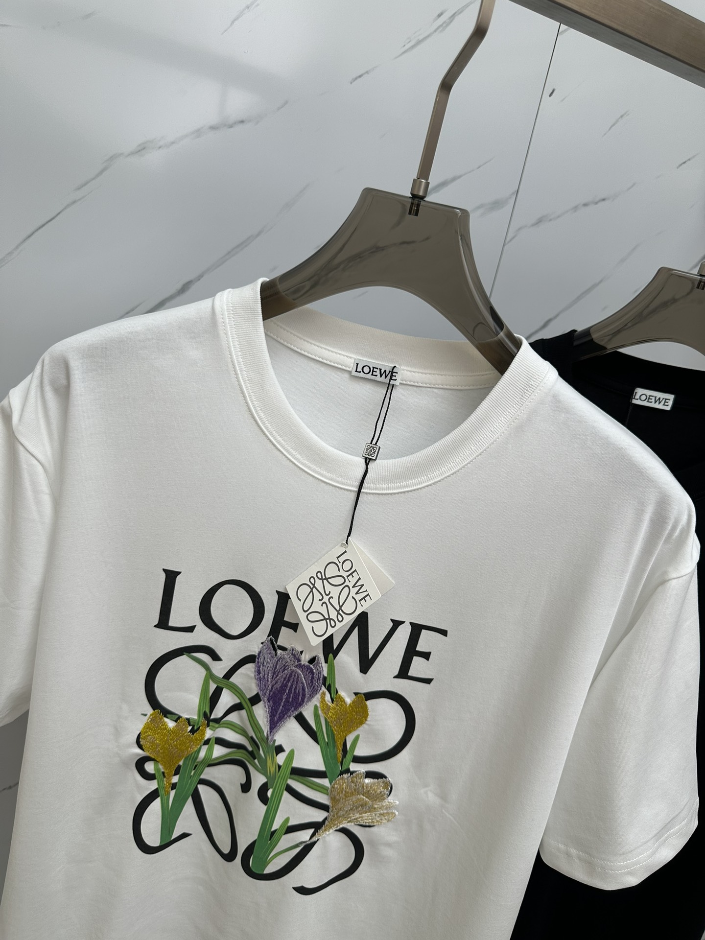 人気流行品 tシャツ ロエベ偽物 LOGO刺繍 純綿 半袖トップス ファッション 個性的 男女兼用 ホワイト_2