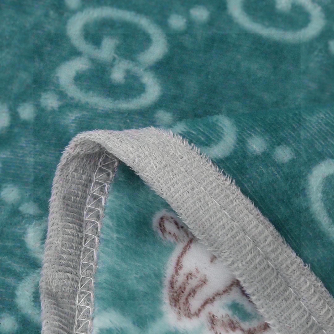 gucci ベビー ブランケットコピー 毛布 カードローン 吸湿発熱 シンプル 四季適用 柔らかく肌触 花柄 ブルー_5