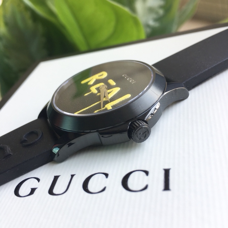gucci 時計 メンズ偽物 ウォッチ ゴムバンド うで時計 シンプル 個性的 運動風 ファッション 人気 ブラック_6
