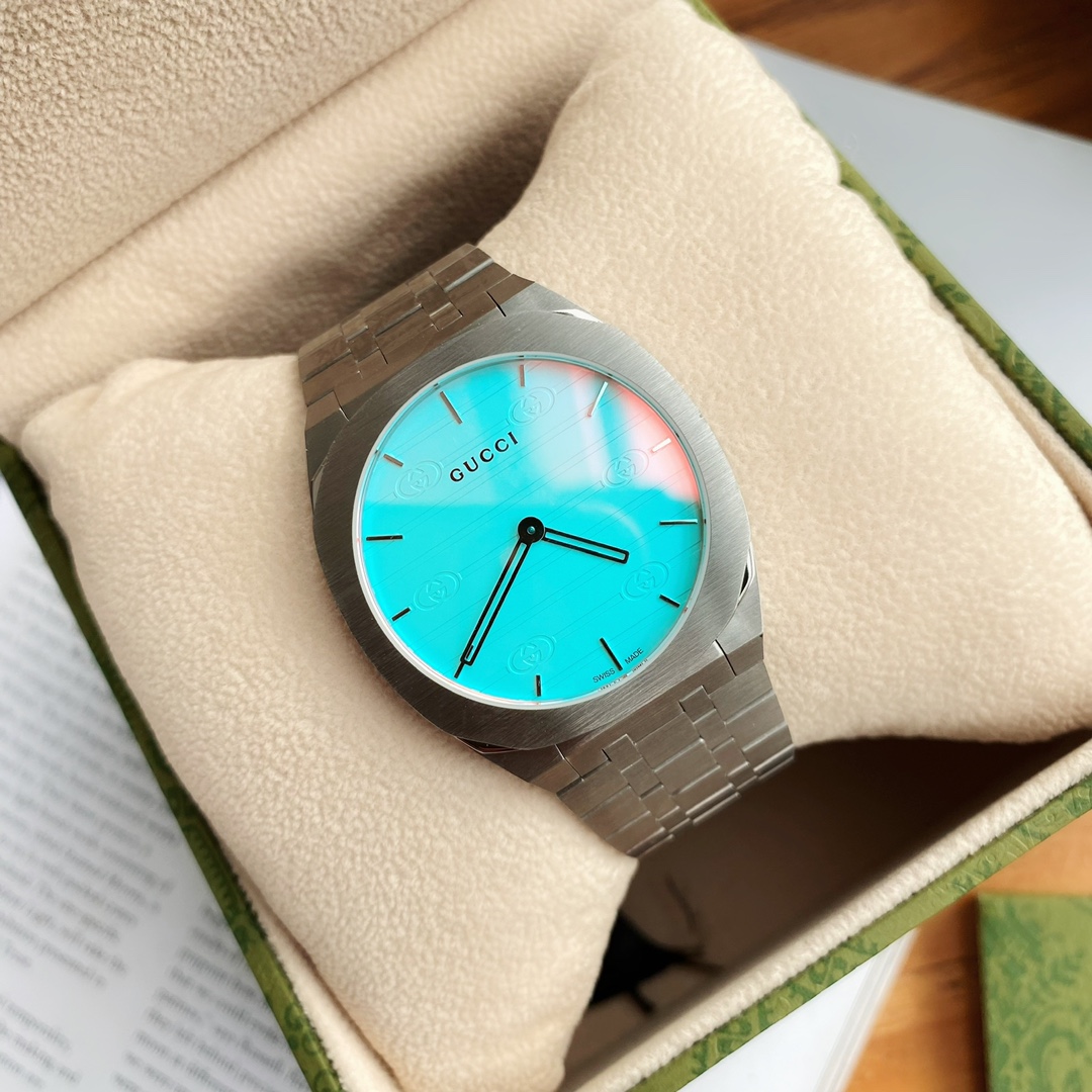 グッチ メンズ 腕時計スーパーコピー ウォッチ カラフル 防水 うで時計 超薄い 6㎜ メンズ ブルー_1