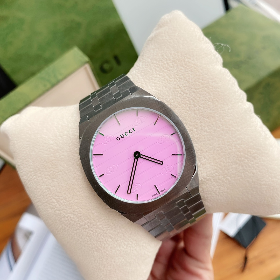 グッチ 時計 メンズ 偽物 ウォッチ カラフル 防水 うで時計 超薄い 6㎜ メンズ ピンク_4