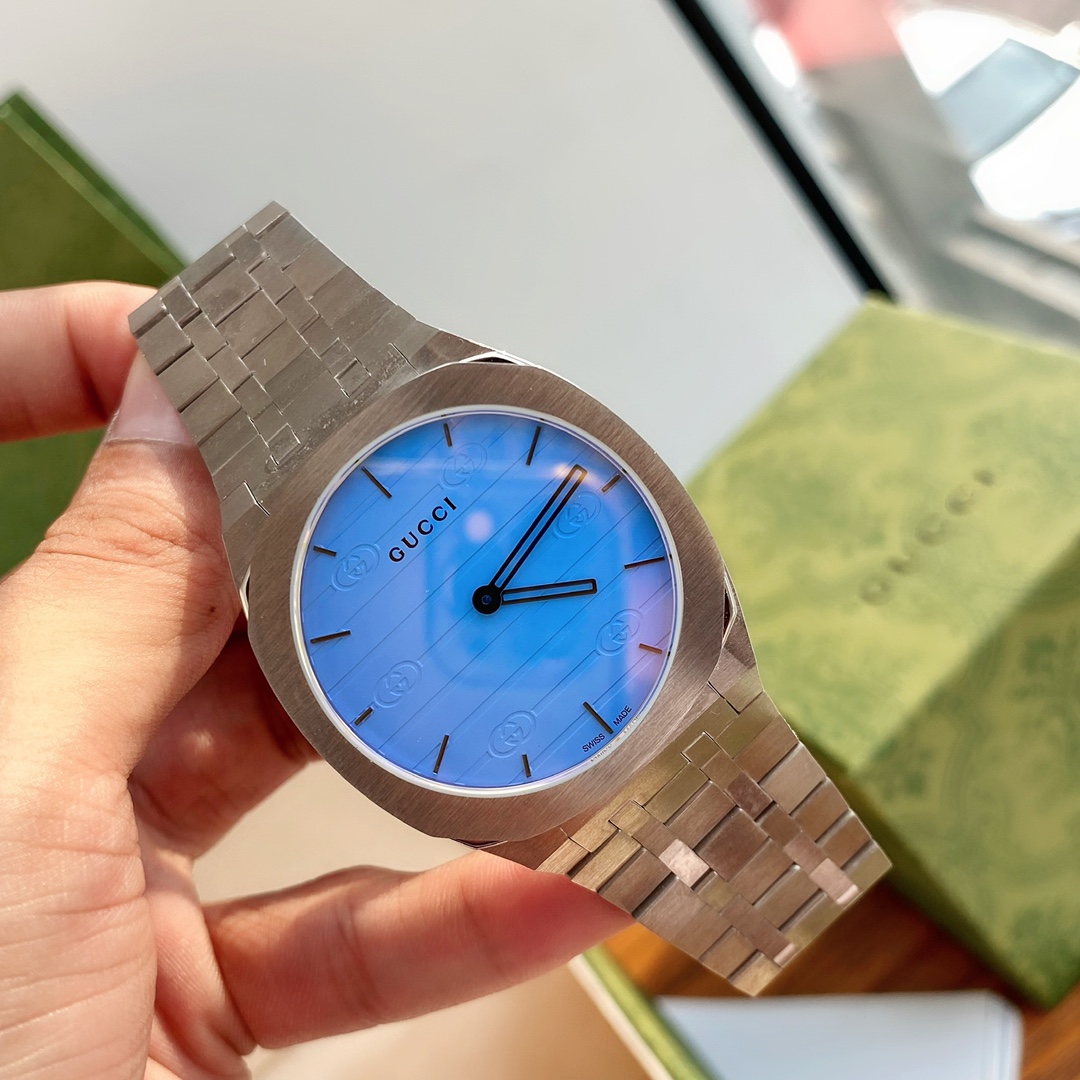 時計 グッチ メンズコピー ウォッチ カラフル 防水 うで時計 超薄い 6㎜ 空色 人気品 メンズ ブルー_6