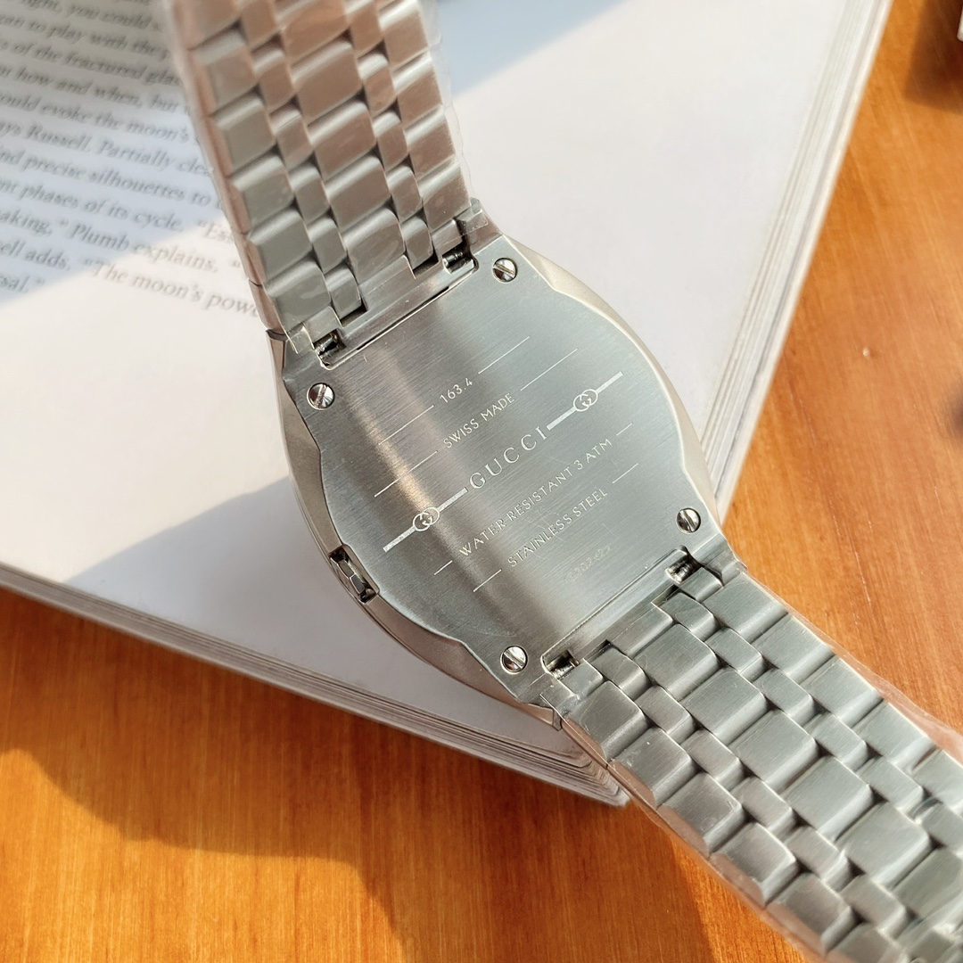 グッチ 腕時計 メンズ 中古偽物 ウォッチ 薄い 型番YA163407 スチールバンド メンズ ホワイト_8