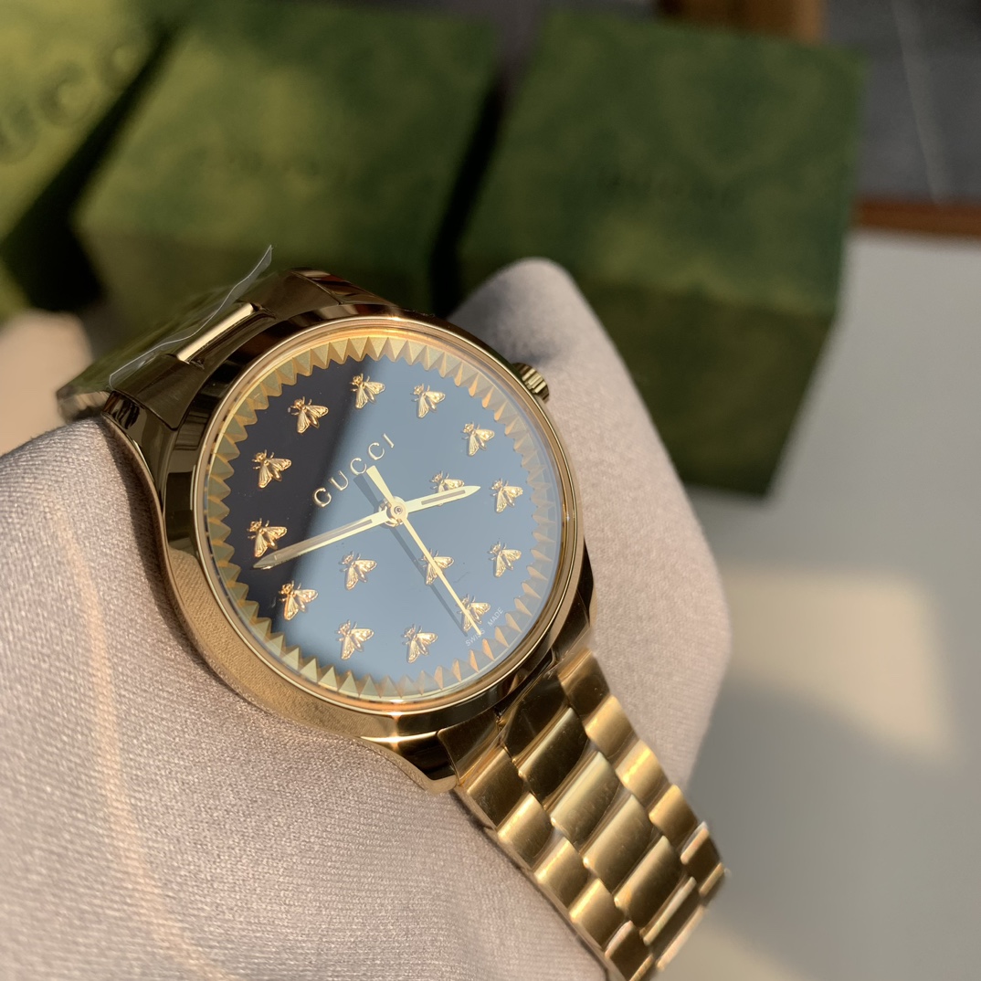 gucci デジタル 腕時計偽物 ウォッチ ゴールド色のスチールバンド 防水 人気品 シンプル レディース ブラック_6