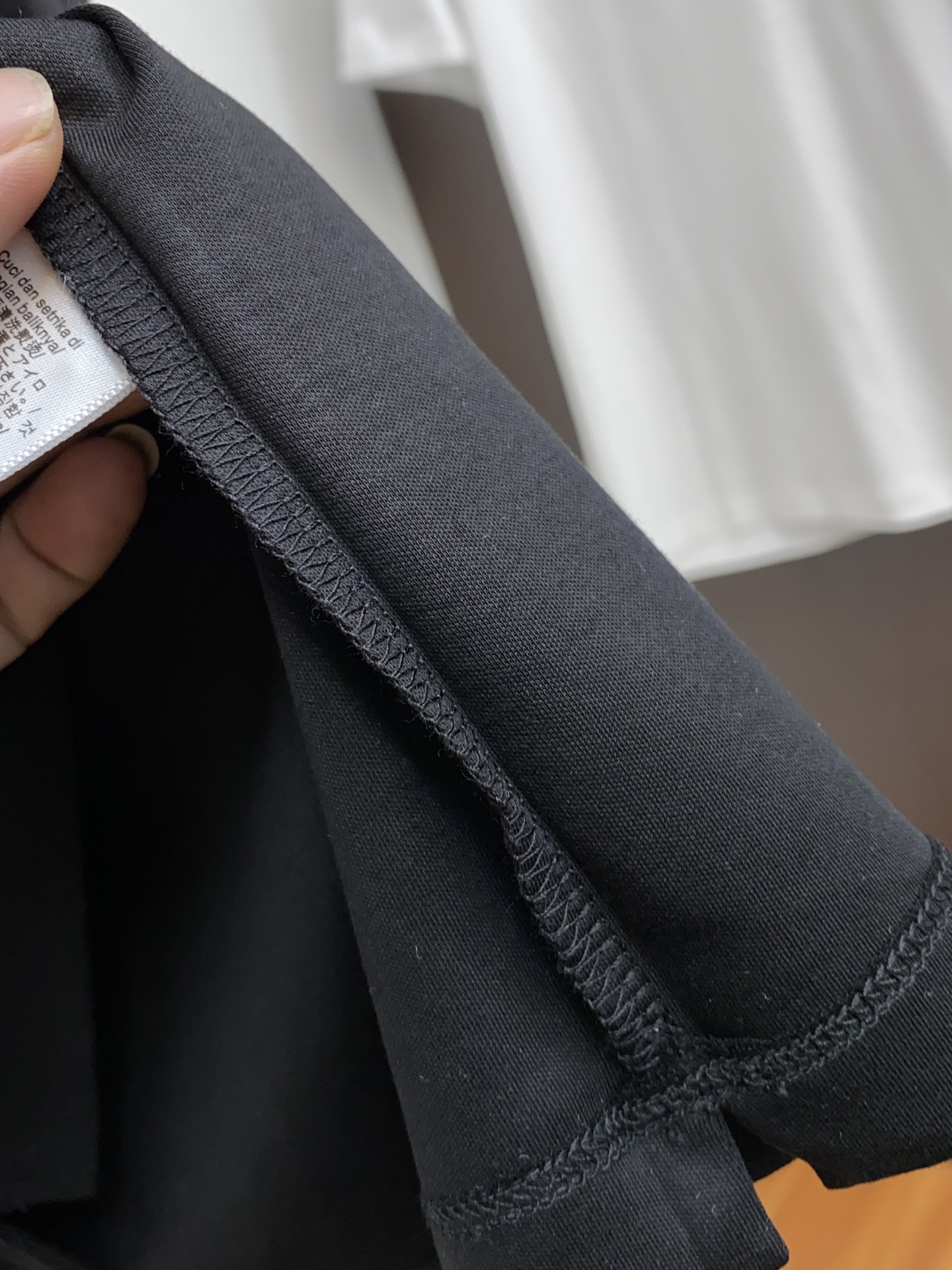 フェンディ メンズ t シャツ偽物 トップス 綿100% プリント 短袖 ゆったり シンプル 柔らかい メンズ ブラック_6